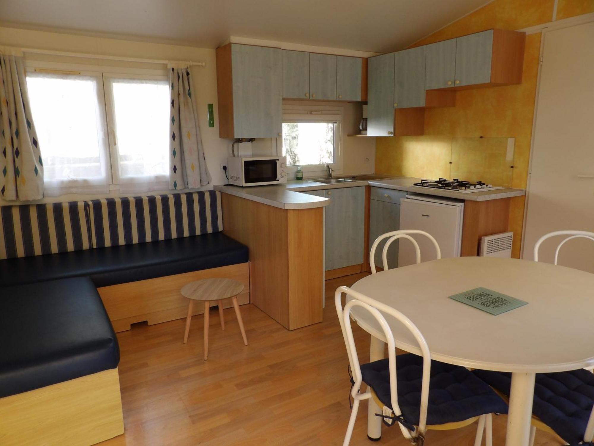 Camping Smile & Braudieres Mezieres-sous-Lavardin Exterior photo