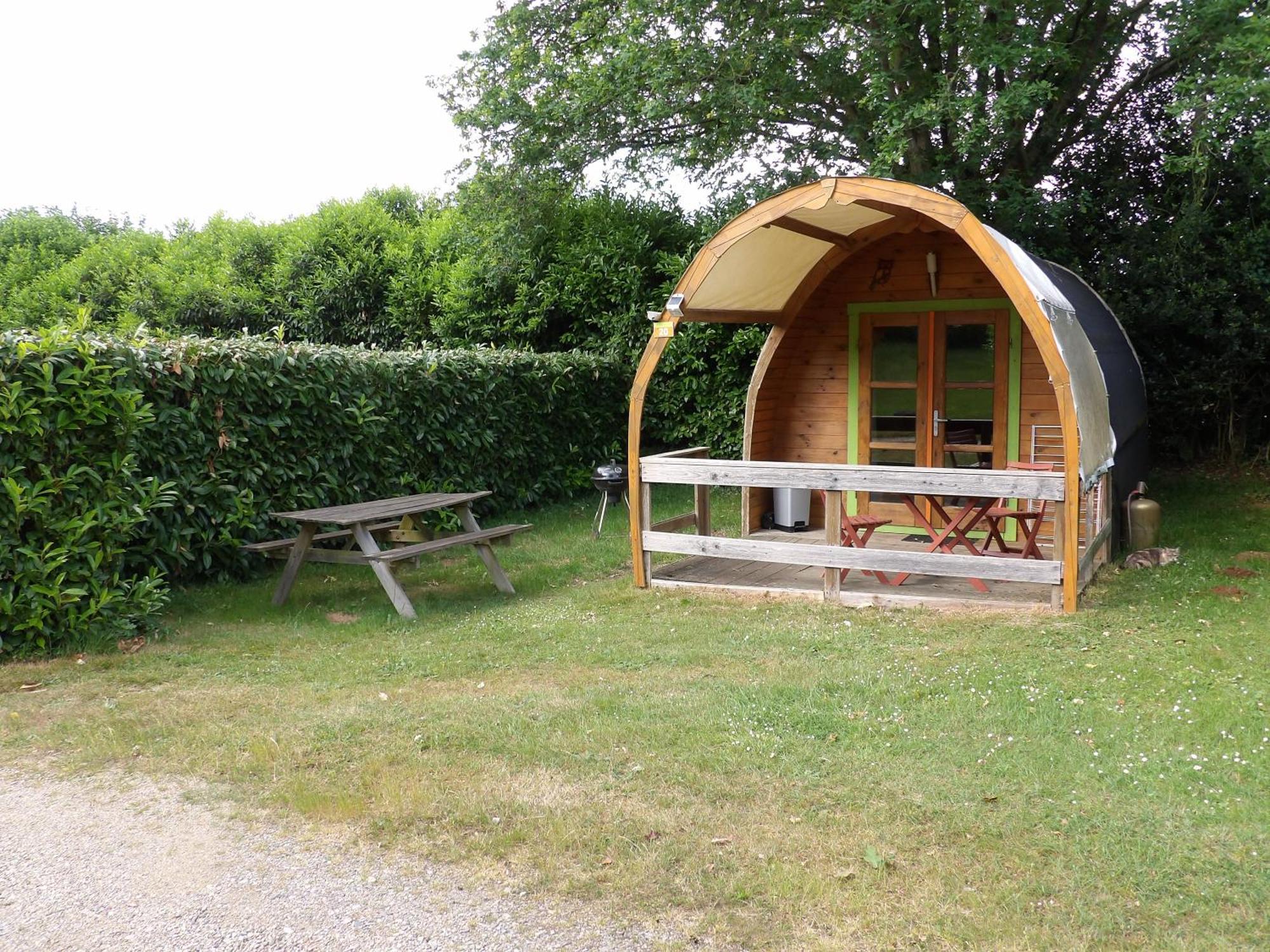 Camping Smile & Braudieres Mezieres-sous-Lavardin Exterior photo